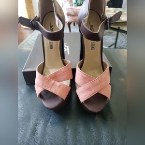 Women's Pink and Brown Heels